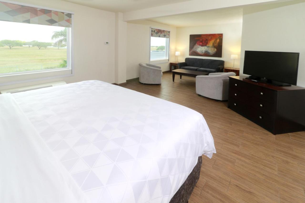 Holiday Inn Reynosa Industrial Poniente By Ihg Buitenkant foto